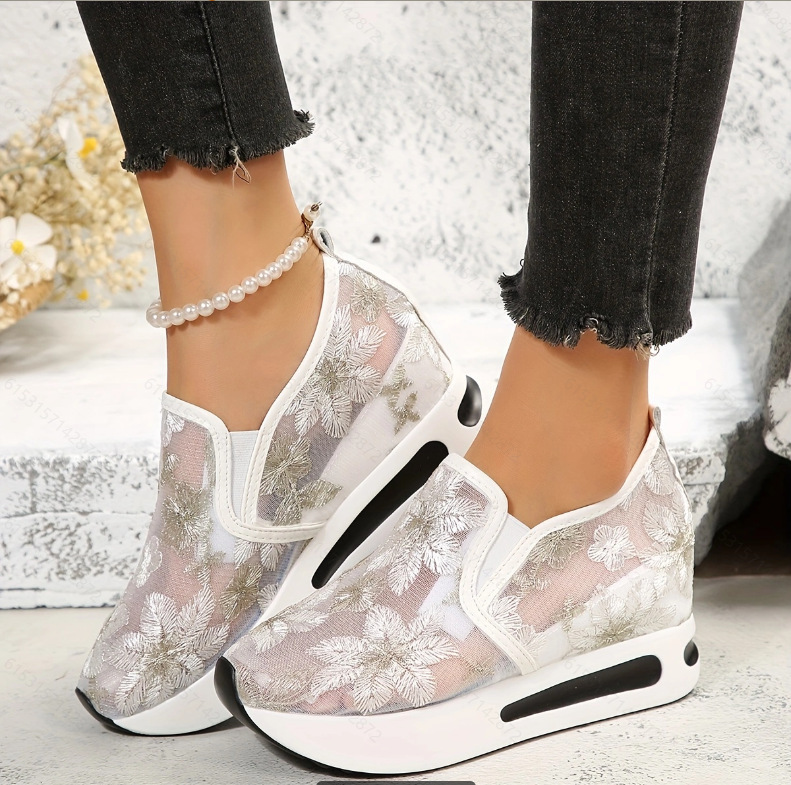 Running Gear Women - Chaussures plates en dentelle à plateforme
